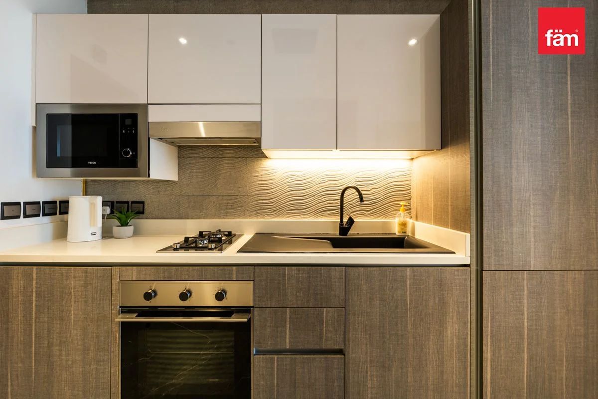 Best Price | Heigh Floor | Fitted Kitchen-16