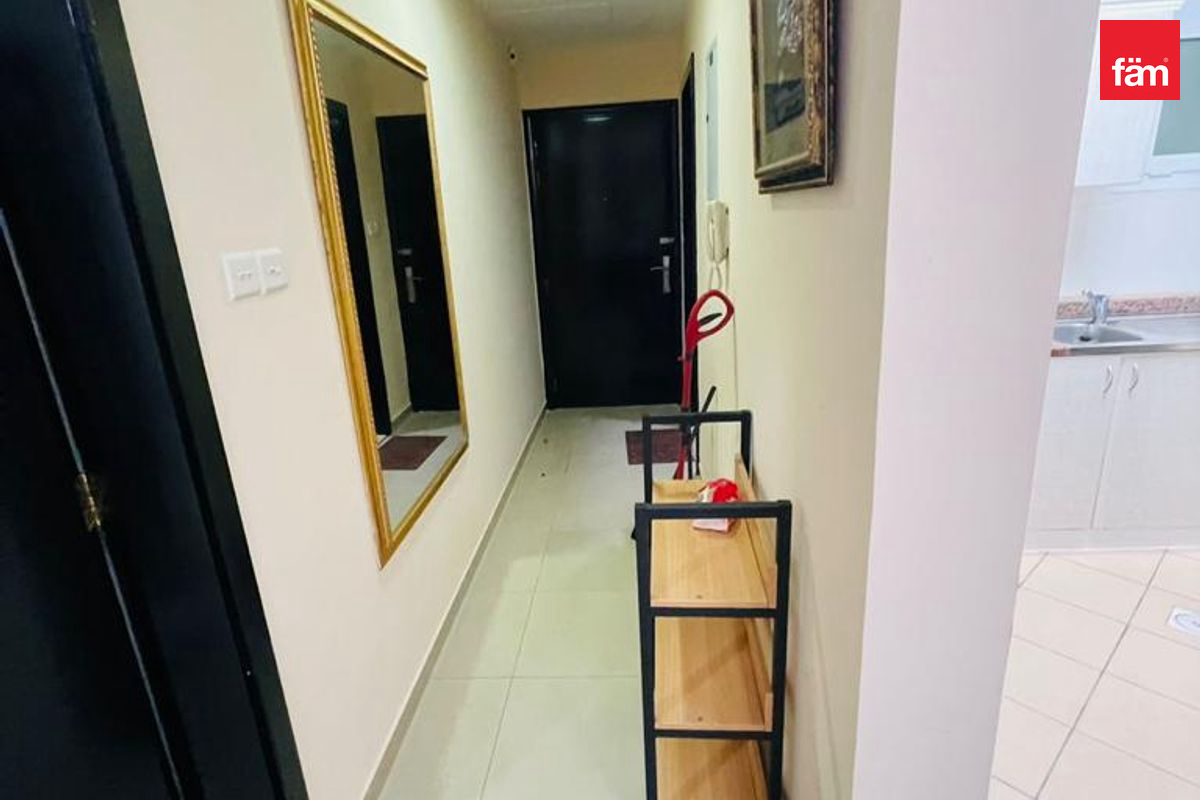 Fully Furnished|Ready to Move|High Floor|EXCLUSIVE-8