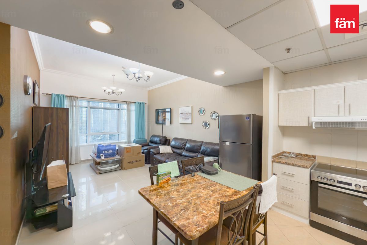 Close to Metro| Full lake View| Fully Furnished-6
