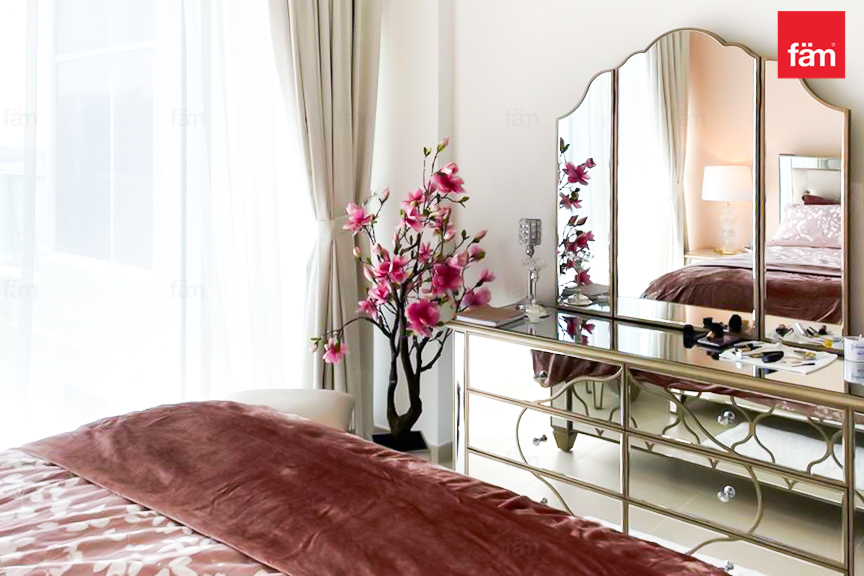 Exclusive 1BR | Stunning Sea View | Negotiable-13
