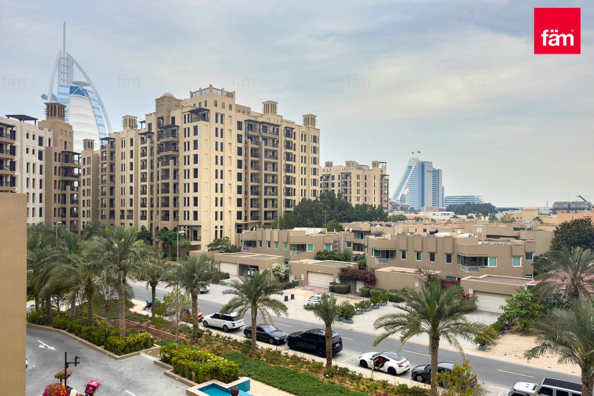High Quality I Great location I Modern design-14