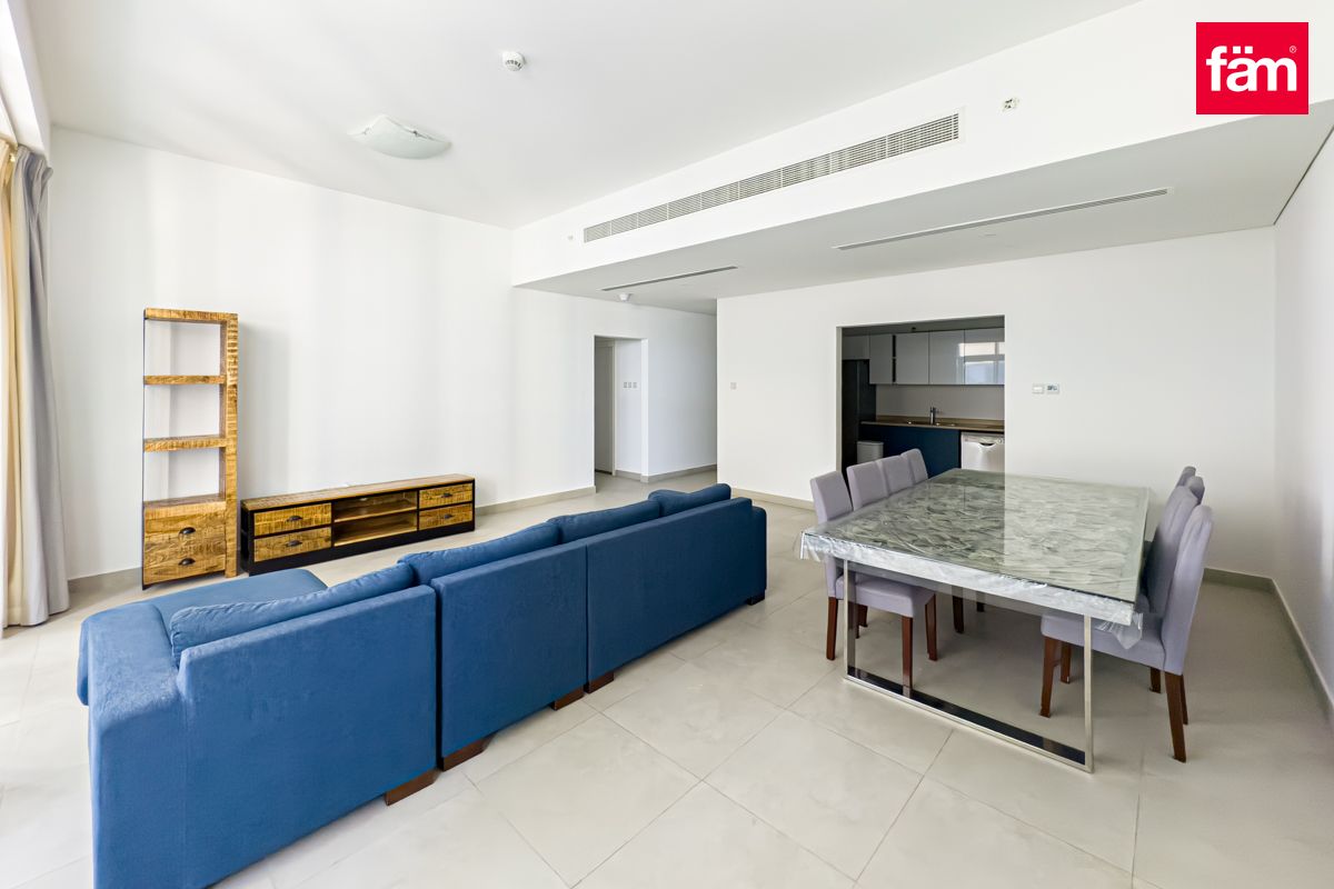 Spacious Layout | High Floor | Prime Location-6