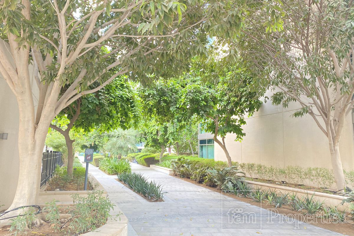Price 245,000 AED 3 Bedroom Apartment for Rent in Marina Quays Villas