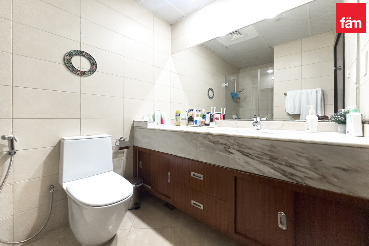 UPGRADED|PARK VIEW|METRO|MORTGAGE|GATED COMMUNITY-21