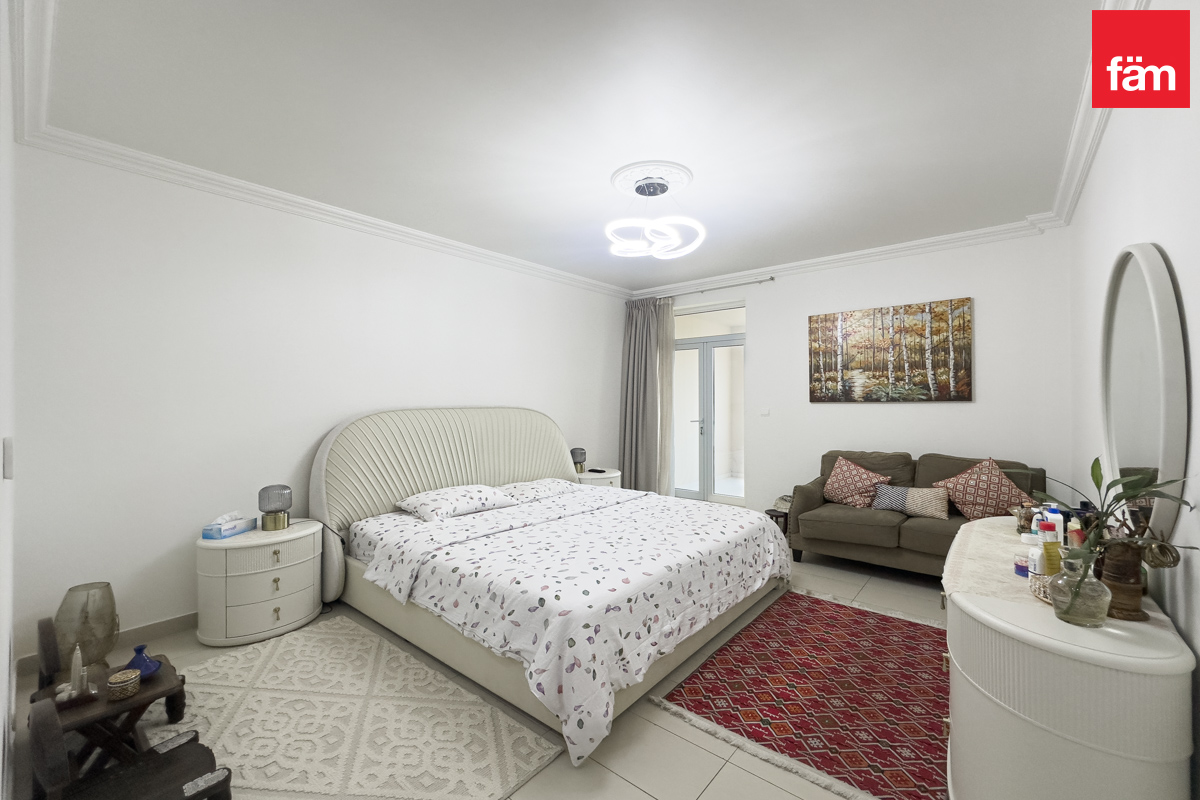 UPGRADED|PARK VIEW|METRO|MORTGAGE|GATED COMMUNITY-12
