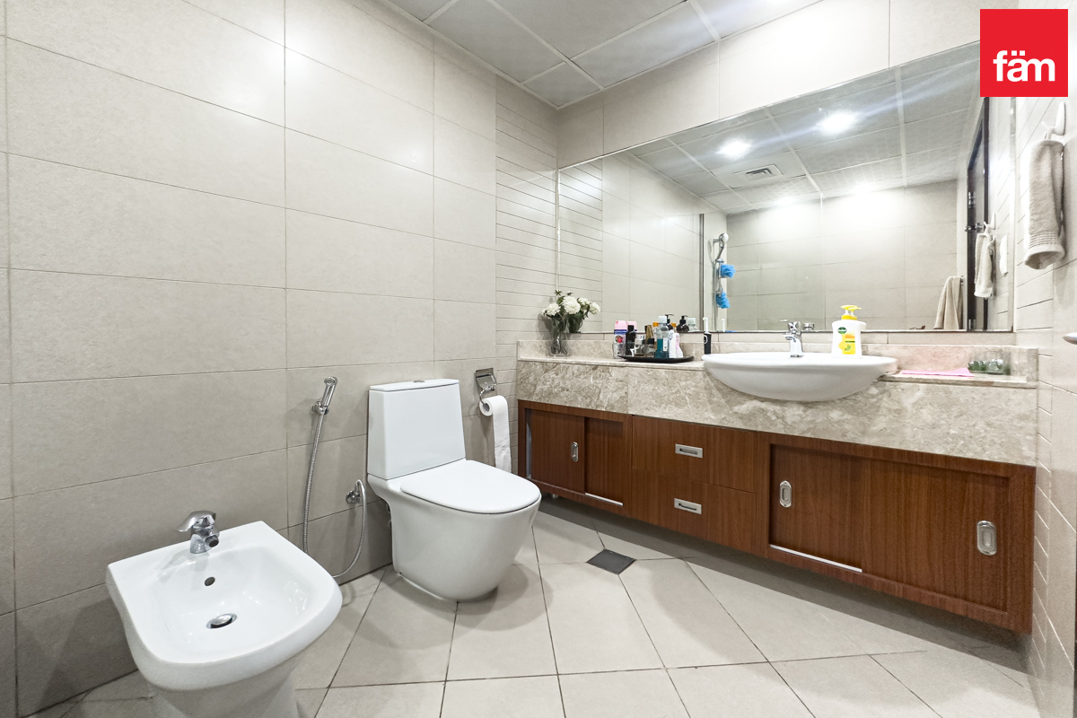UPGRADED|PARK VIEW|METRO|MORTGAGE|GATED COMMUNITY-14