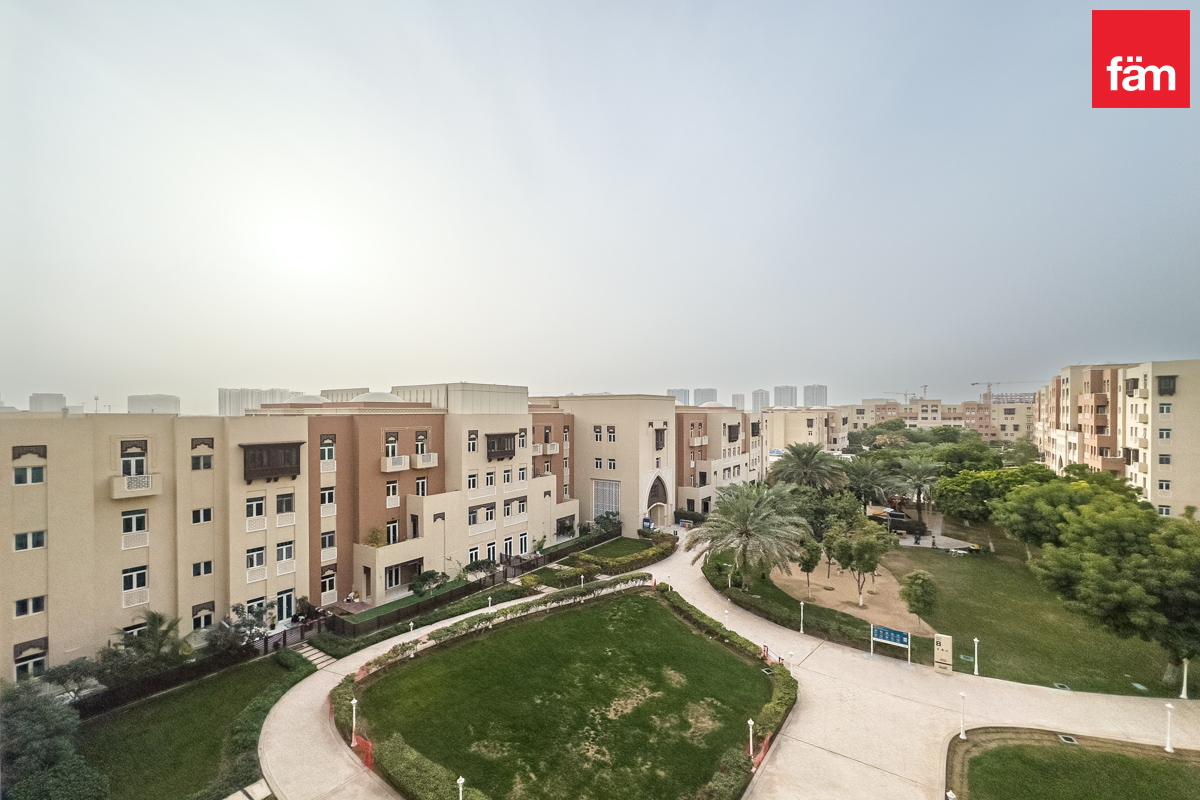 UPGRADED|PARK VIEW|METRO|MORTGAGE|GATED COMMUNITY-16