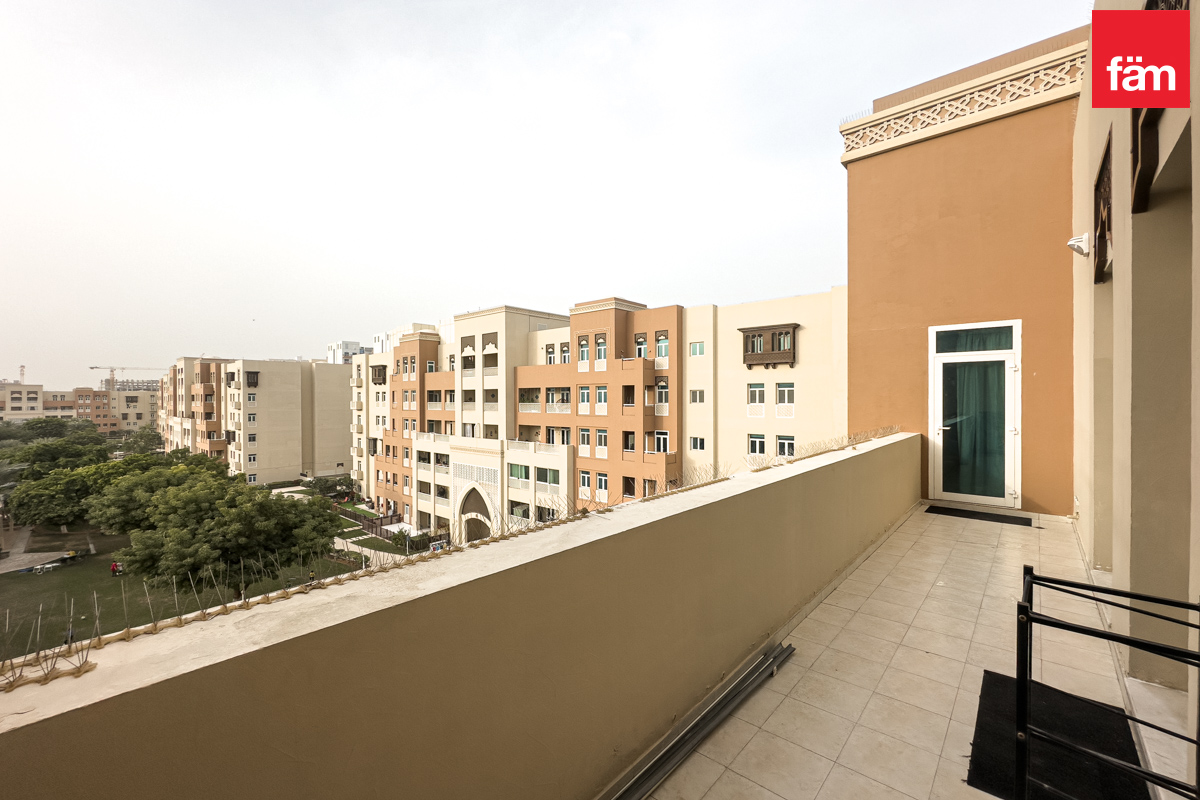 UPGRADED|PARK VIEW|METRO|MORTGAGE|GATED COMMUNITY-19