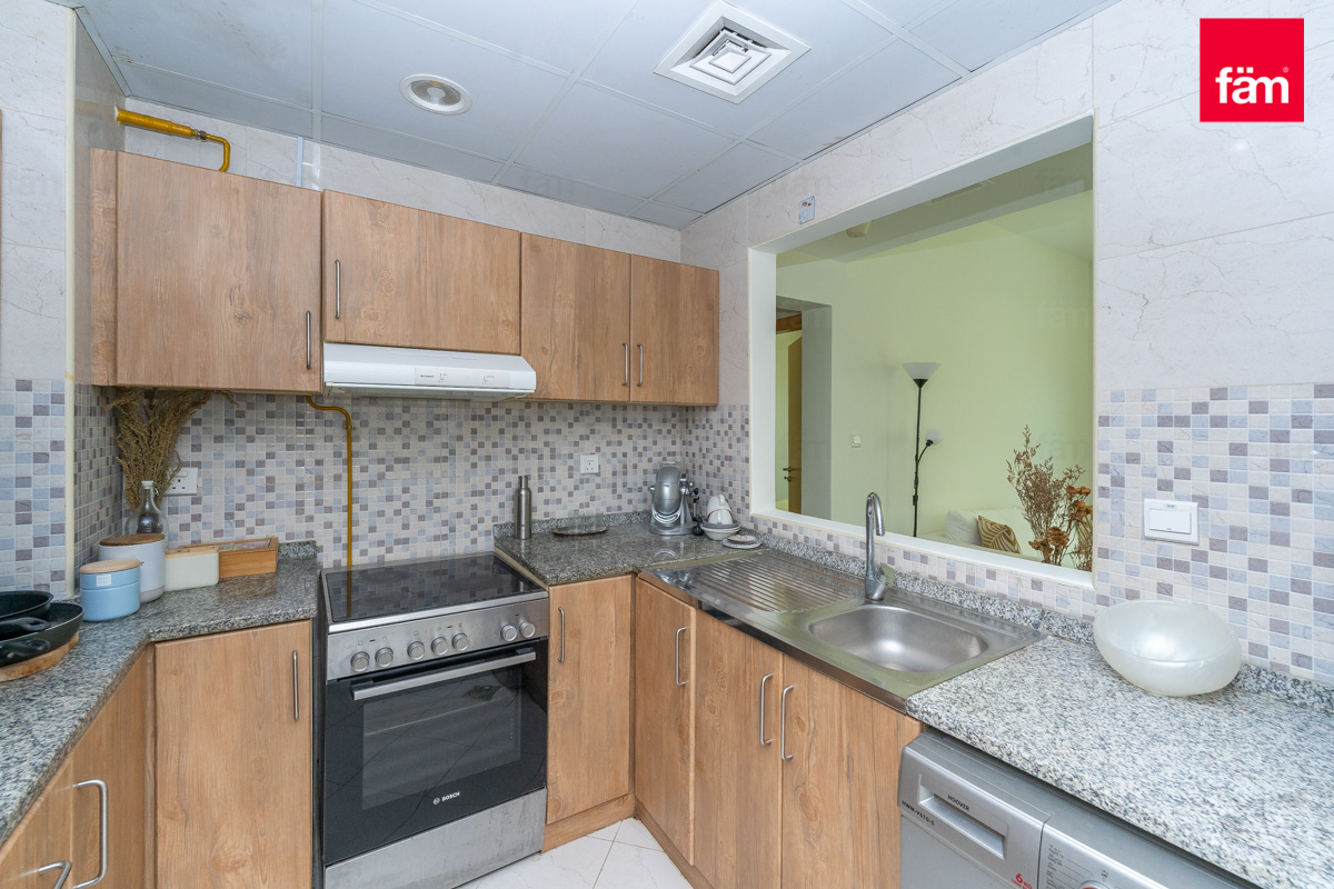 Vacant |Fully  Furnished | Flexible Payments-7