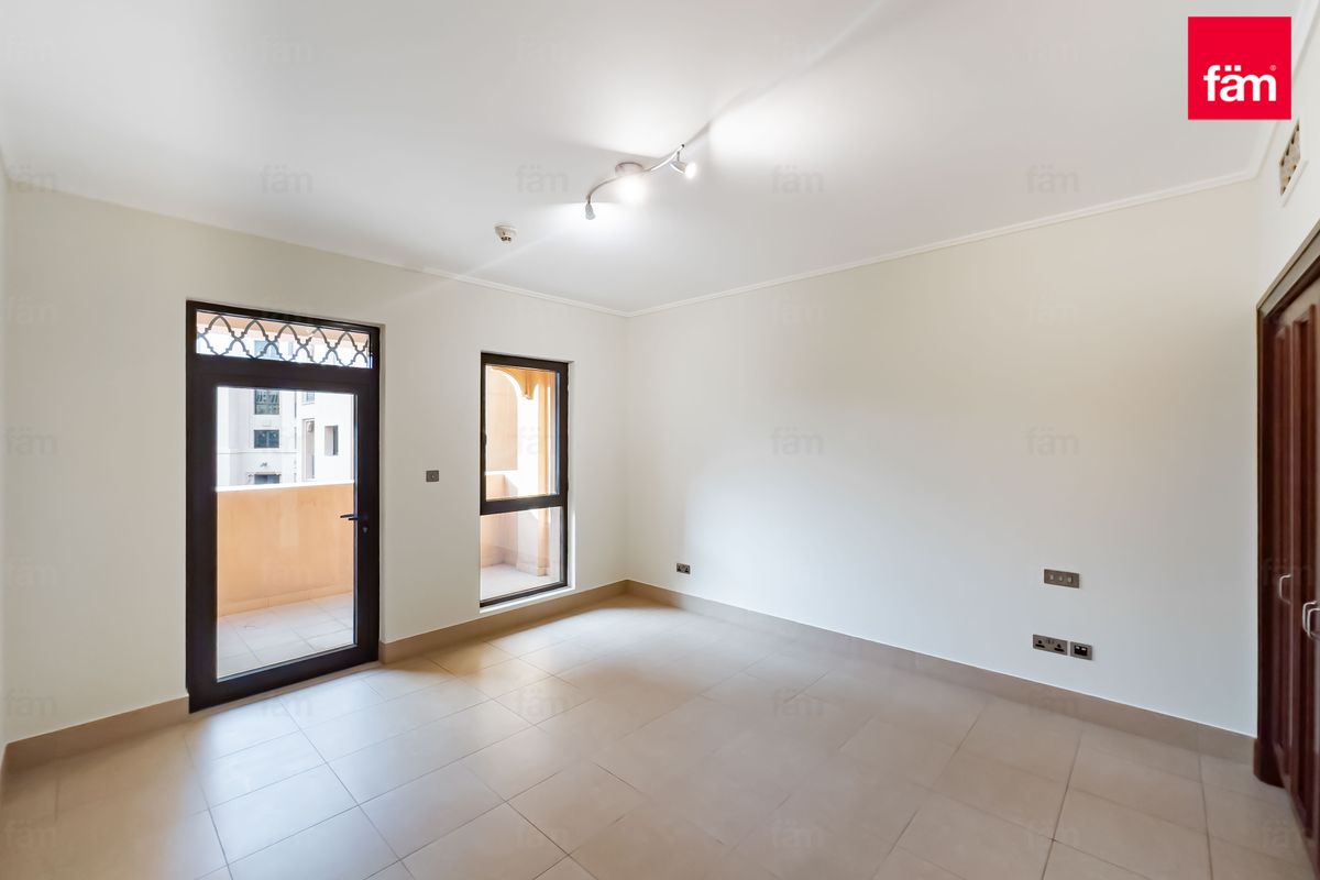 Pool View 2BR | 2 Balconies | Mid Floor | Miska-9
