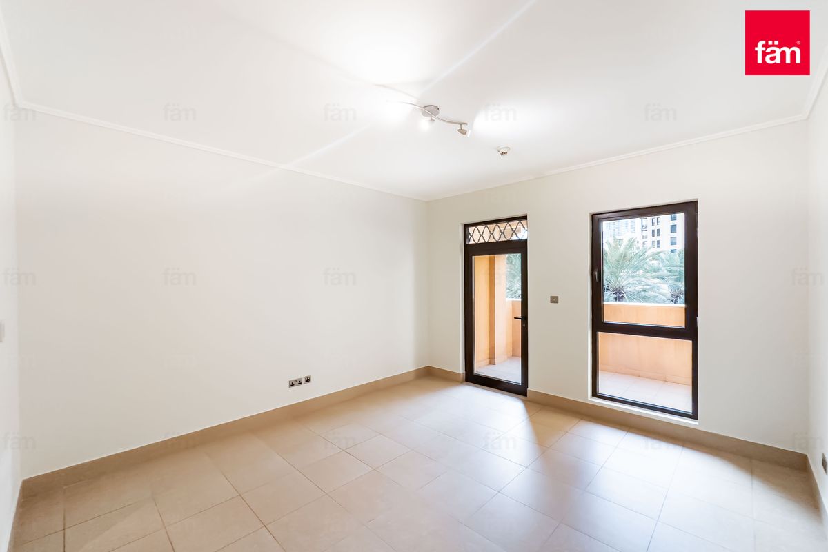 Pool View 2BR | 2 Balconies | Mid Floor | Miska-10