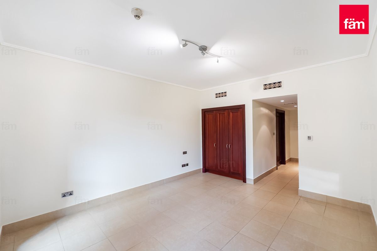Pool View 2BR | 2 Balconies | Mid Floor | Miska-13