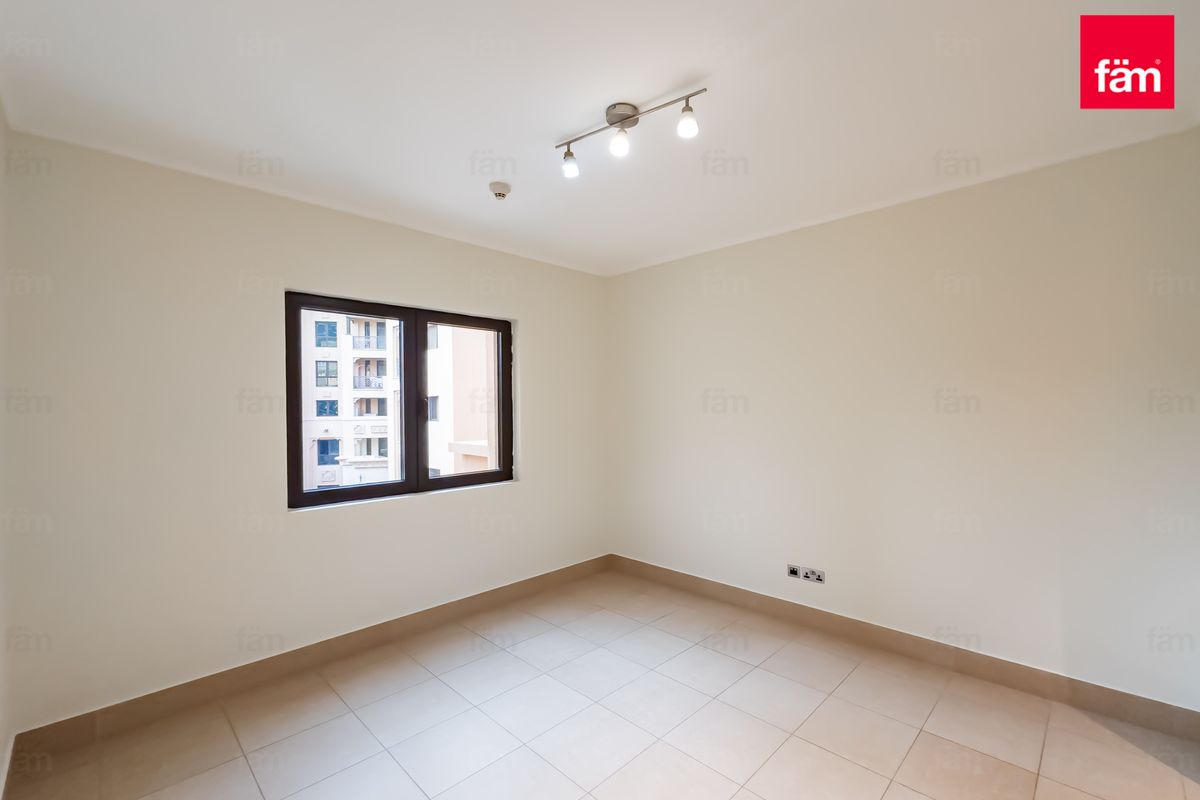 Pool View 2BR | 2 Balconies | Mid Floor | Miska-14