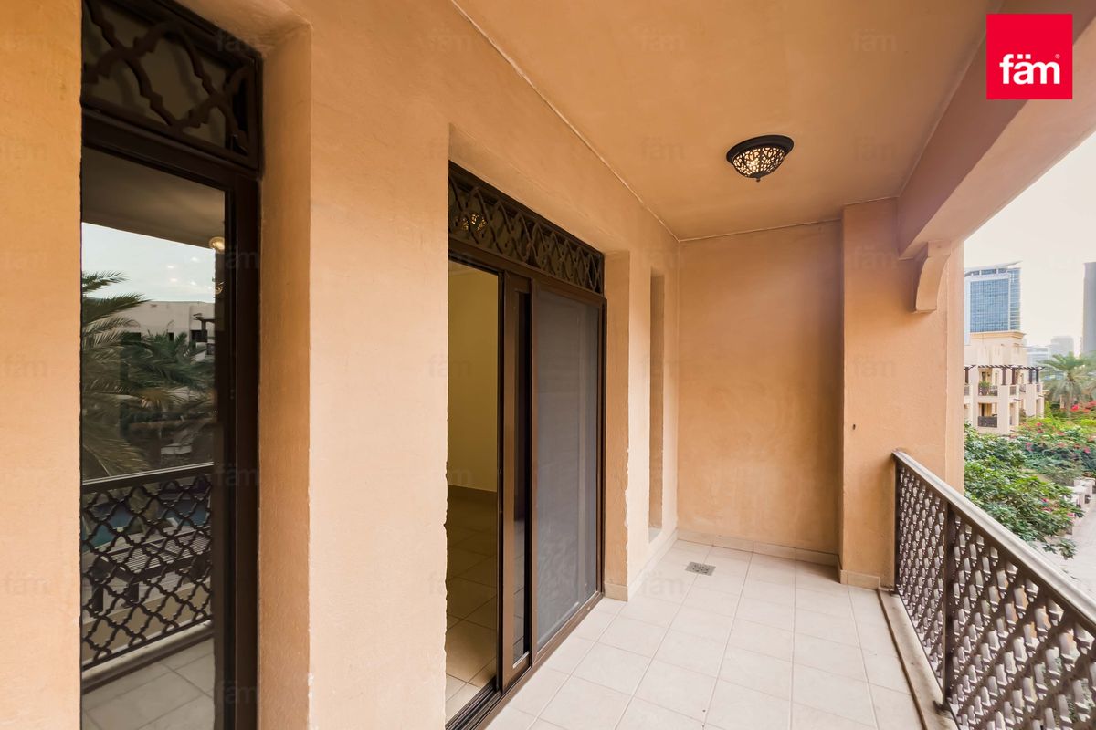 Pool View 2BR | 2 Balconies | Mid Floor | Miska-23