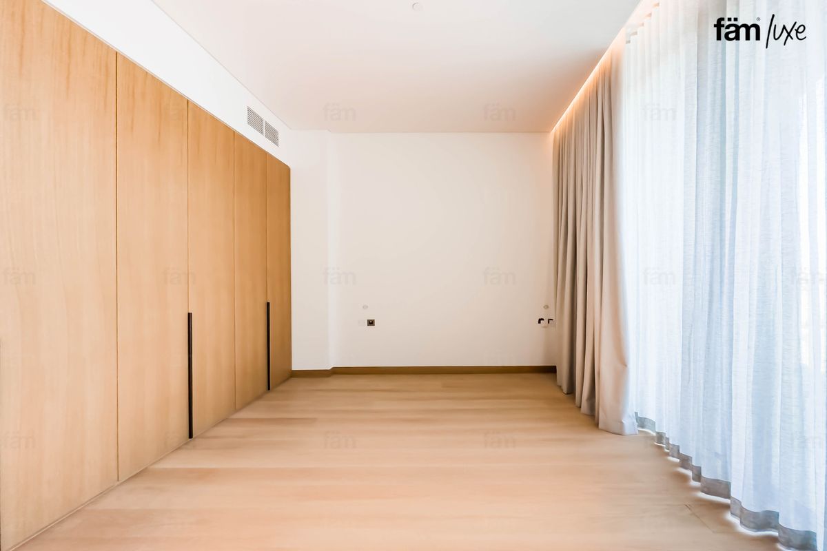 Sea View | Prime Location | Spacious-25