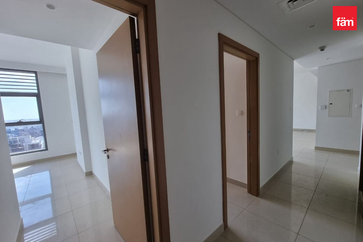 Spacious | Expert | Multiple Options | Emaar-13