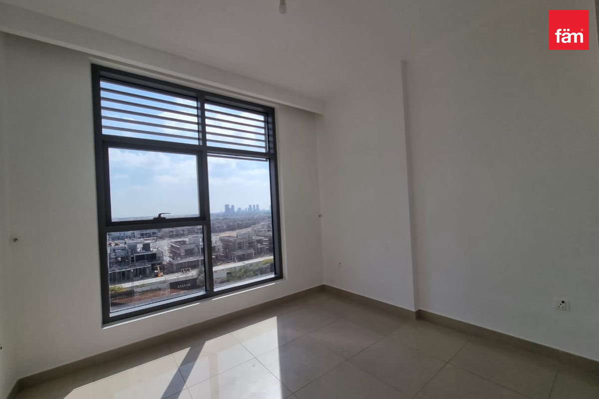Spacious | Expert | Multiple Options | Emaar-12