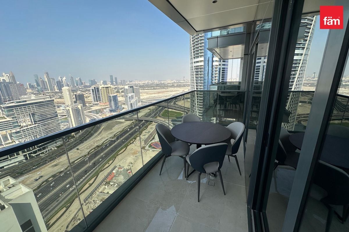 Burj Khalifa Views | Luxury 1 Bed Apartment-2