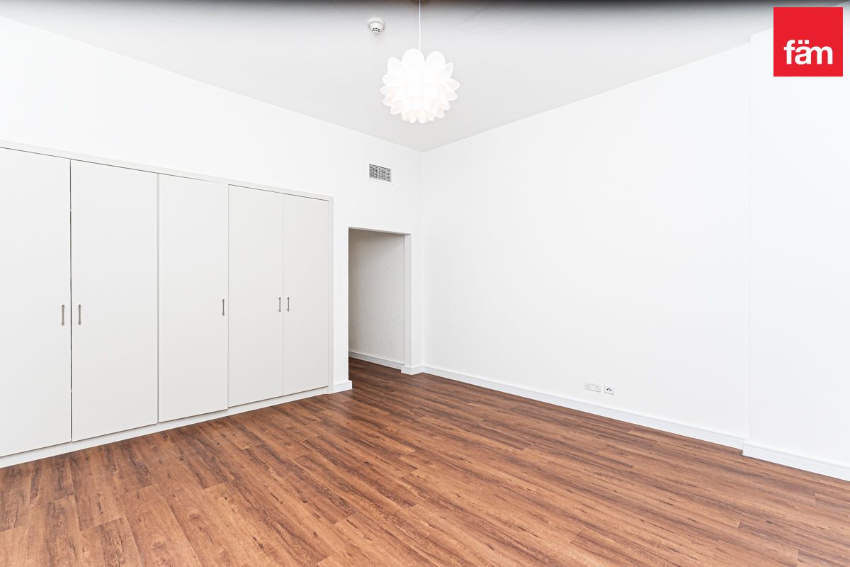 1 Bedroom | Spacious | Garden Facing-6