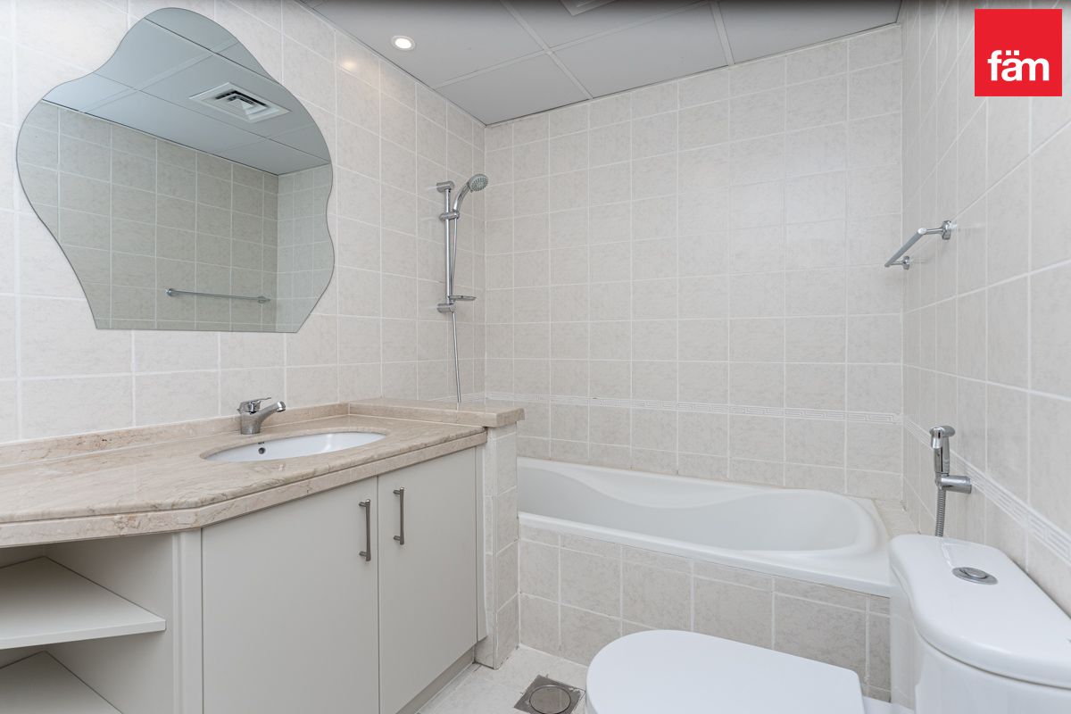 1 Bedroom | Spacious | Garden Facing-9