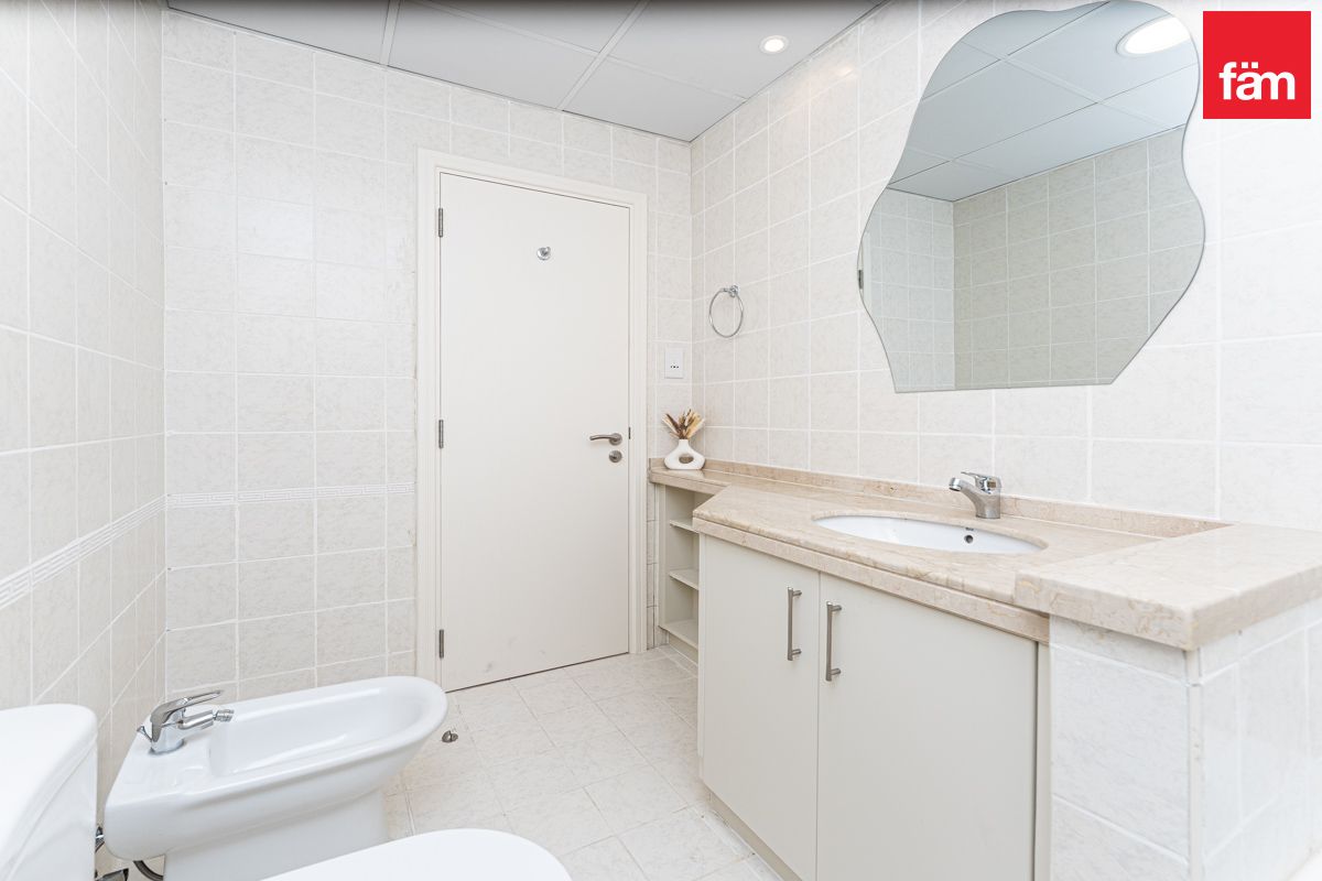 1 Bedroom | Spacious | Garden Facing-10