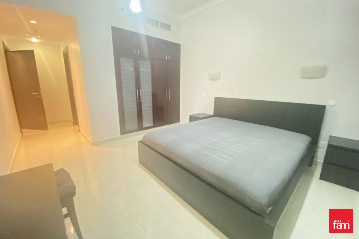 Price 119,000 AED 1 Bedroom Apartment for Rent in Opal Tower Marina