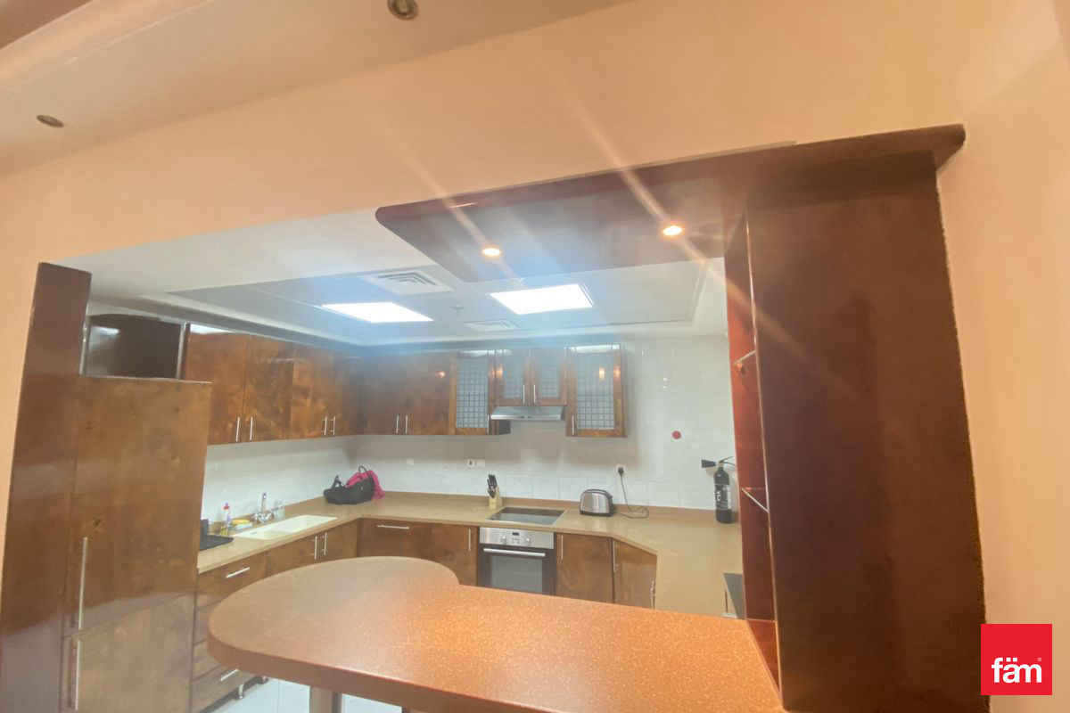 Price 119,000 AED 1 Bedroom Apartment for Rent in Opal Tower Marina