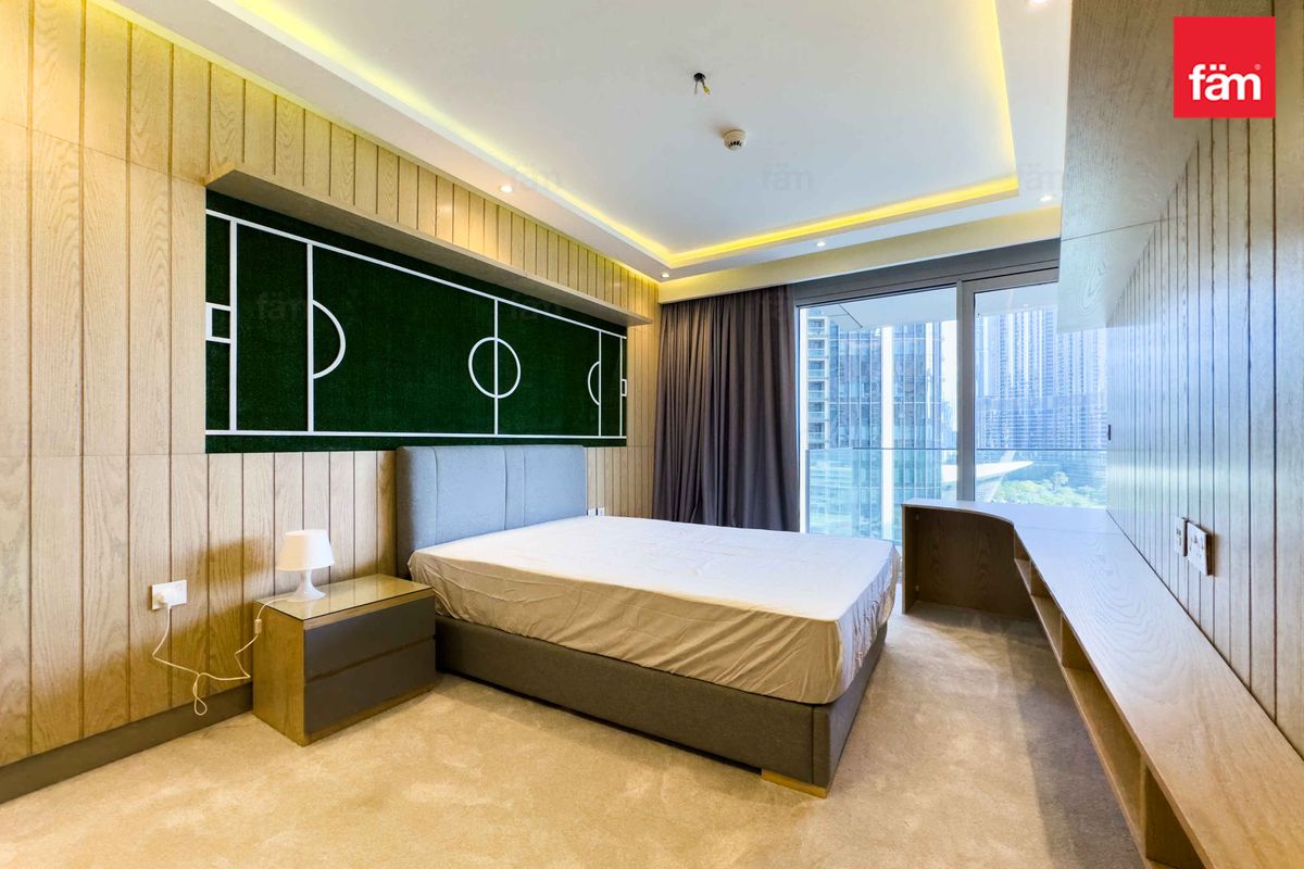 LUXURIOUSLY FURNISHED READY TO MOVE IN | BURJ VIEW-18