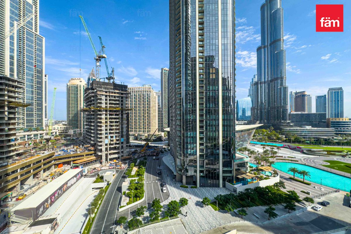 LUXURIOUSLY FURNISHED READY TO MOVE IN | BURJ VIEW-23