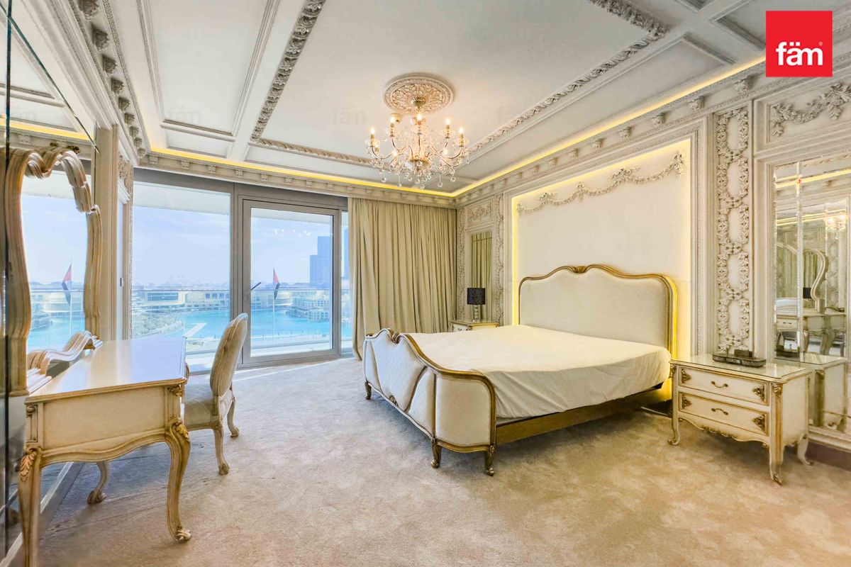LUXURIOUSLY FURNISHED READY TO MOVE IN | BURJ VIEW-12