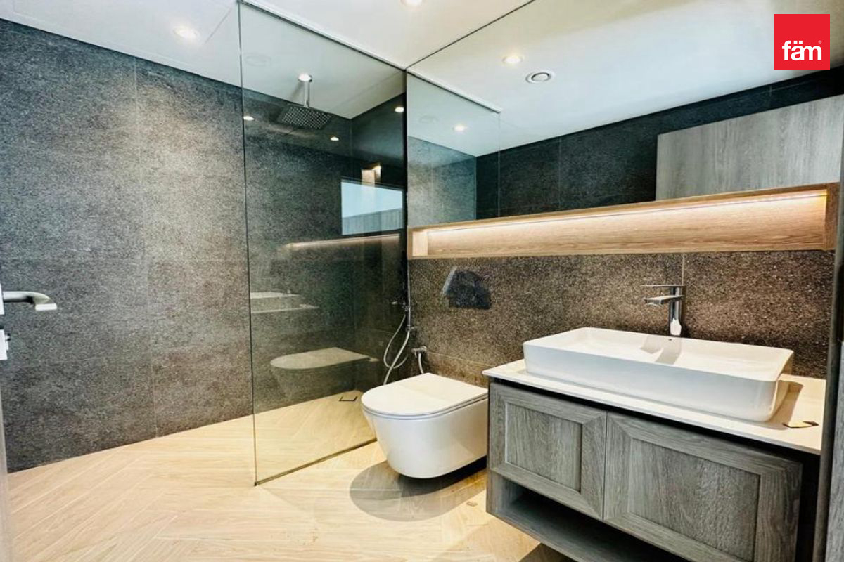 Ready to Move | Brand New | Grand Floor | Balcony-12