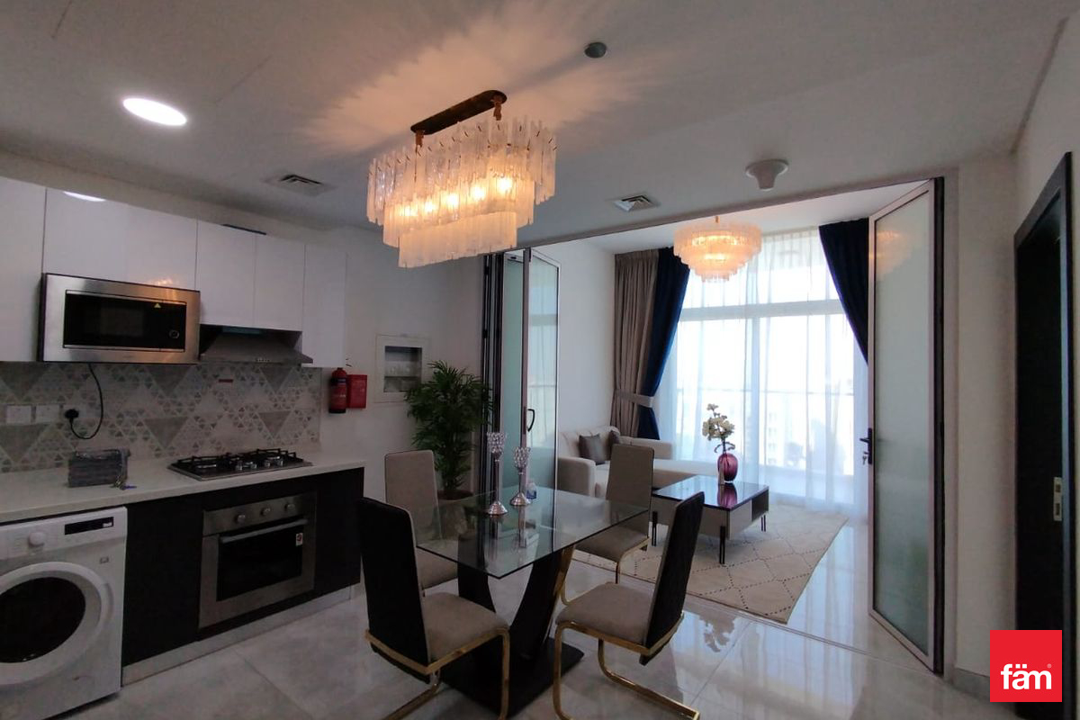FULLY FURNISHED | FITTED|METRO 5 mins|VACANT-6