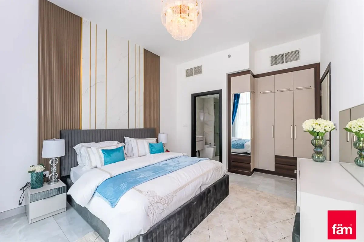 Brand New  I Fully Furnished| Near Metro-12