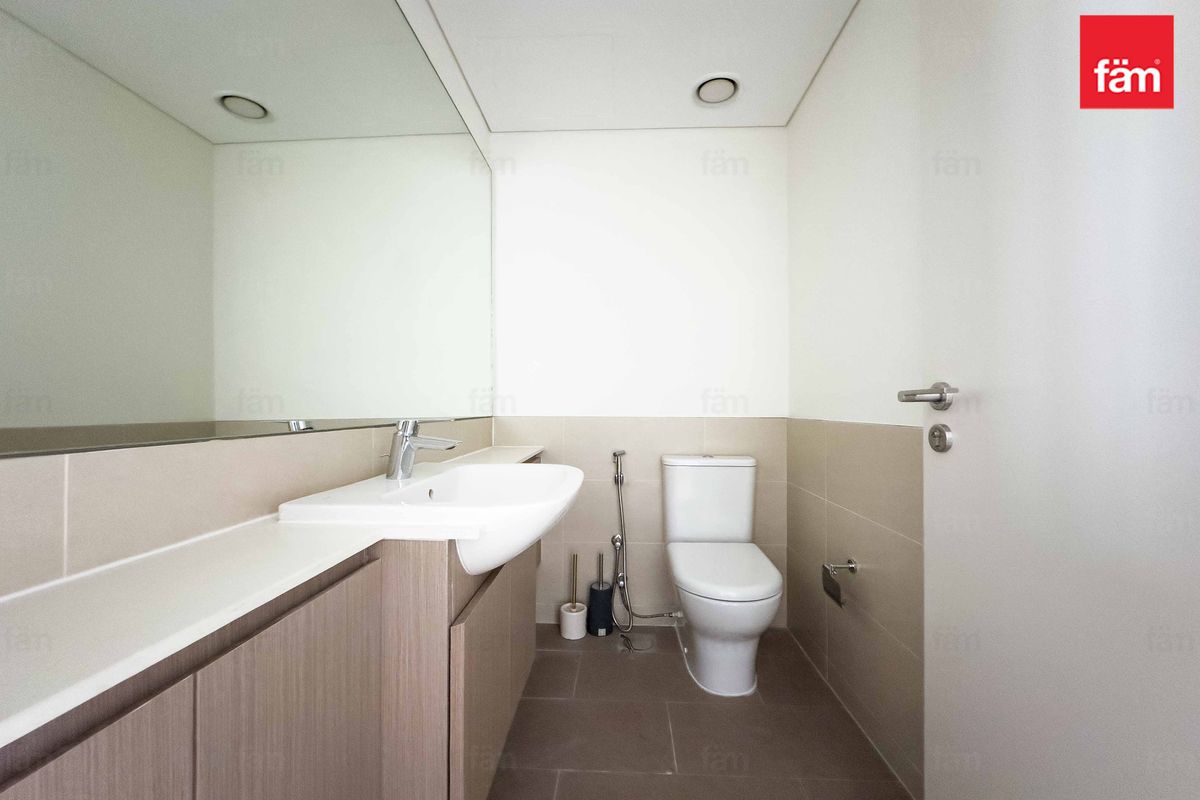 Burj View | Spacious Layout | Great Deal-24