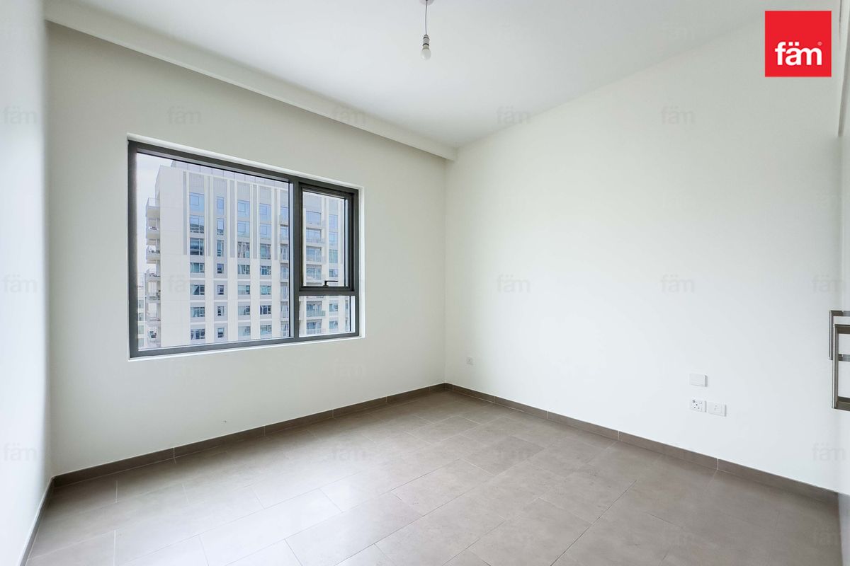 Burj View | Spacious Layout | Great Deal-7