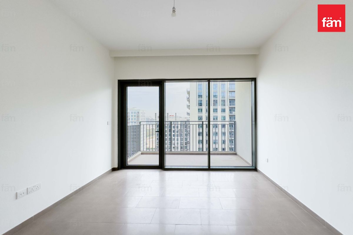 Burj View | Spacious Layout | Great Deal-11