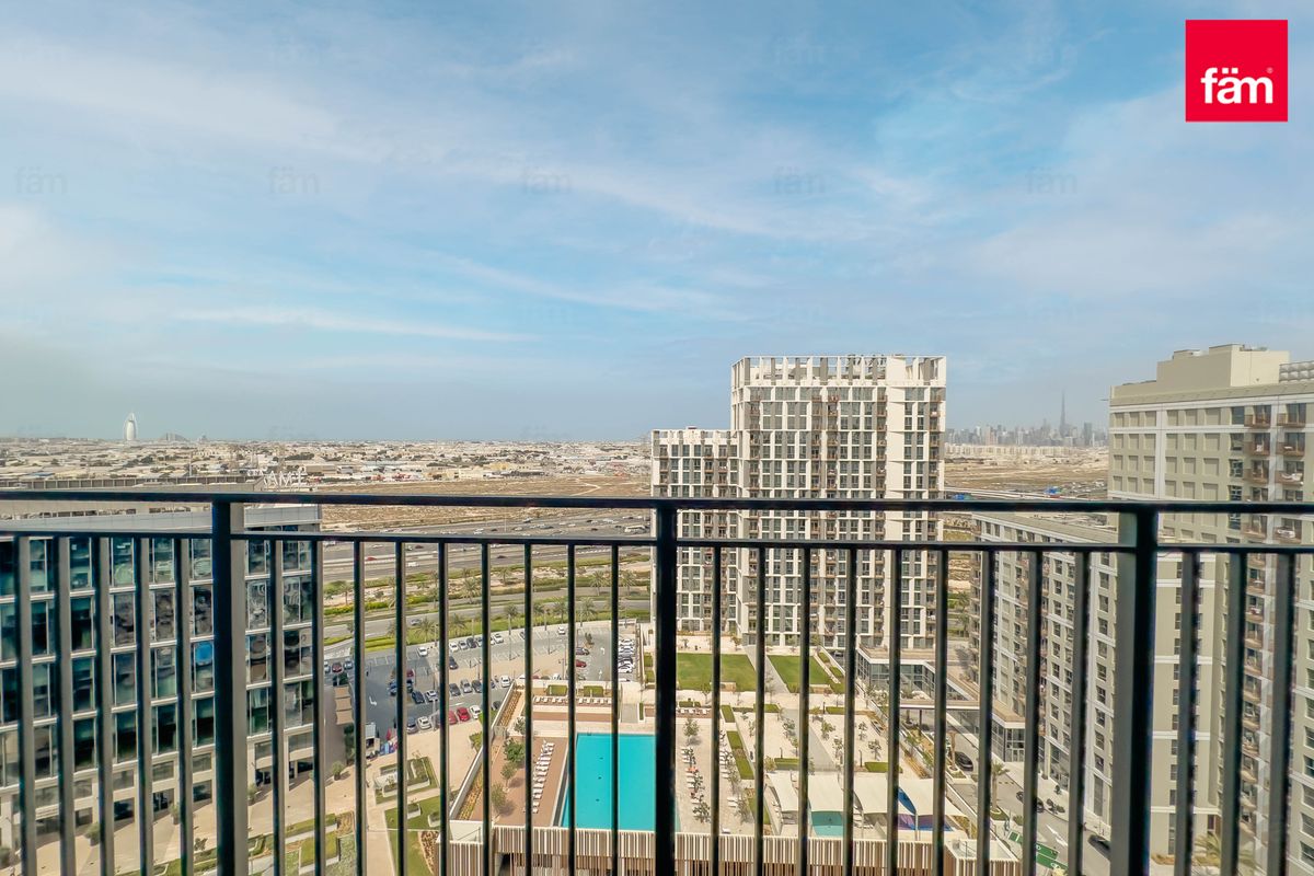 Vacant | Bright | Corner With Burj & Pool View-15