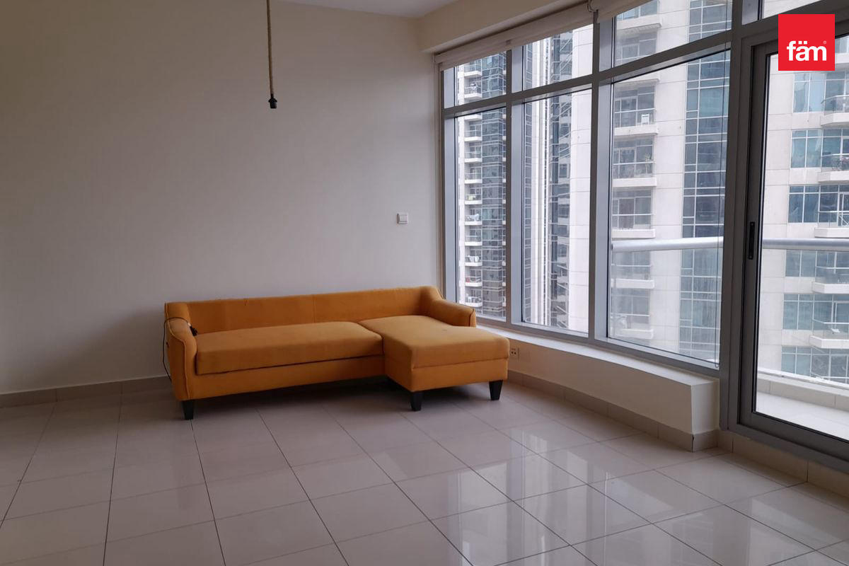 STUNNING PANORAMIC VIEW | SPACIOUS | BRIGHT-3