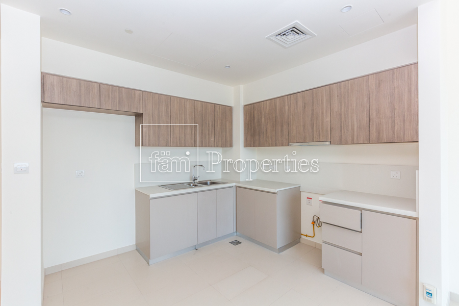 Available March | Chiller Free | Well Maintained-10