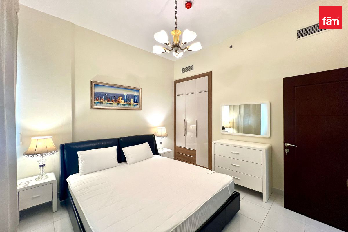 Pool View | Renovated | Brand new condition-8