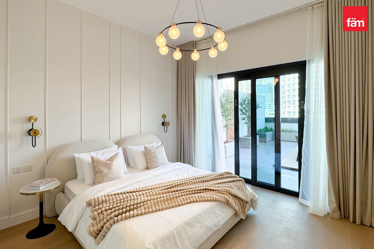 Spacious Park View Home | Unfurnished-7