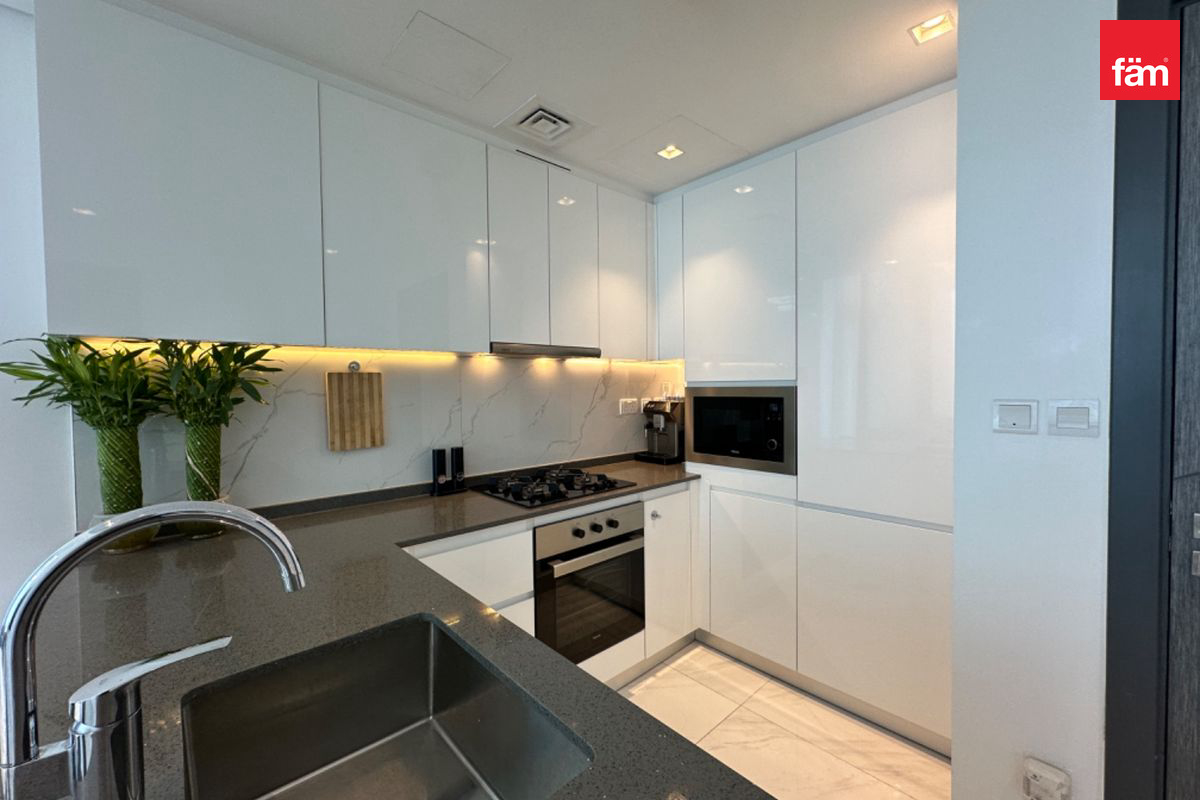Fully Furnished I Private Pool | Amazing Unit-14