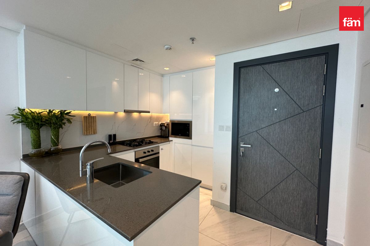 Fully Furnished I Private Pool | Amazing Unit-13