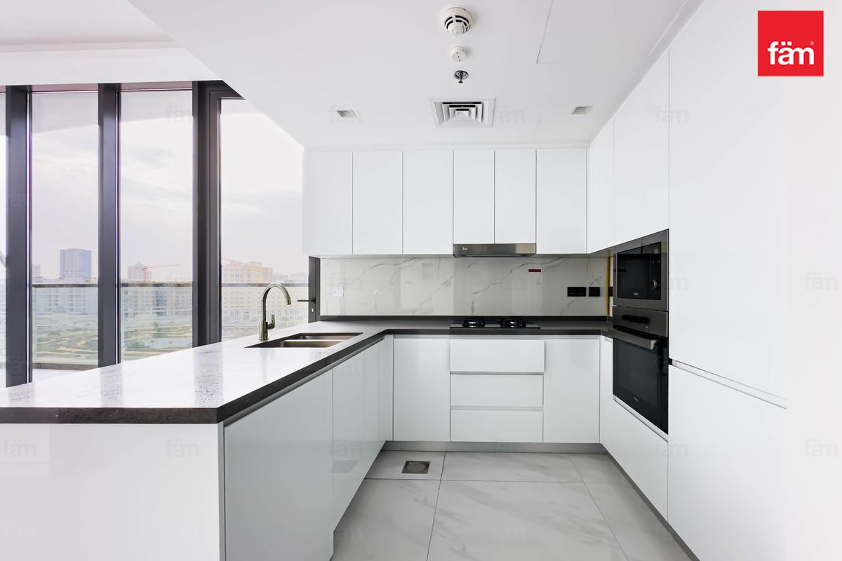 Private Pool | Corner Unit | Brand New | Vacant-6