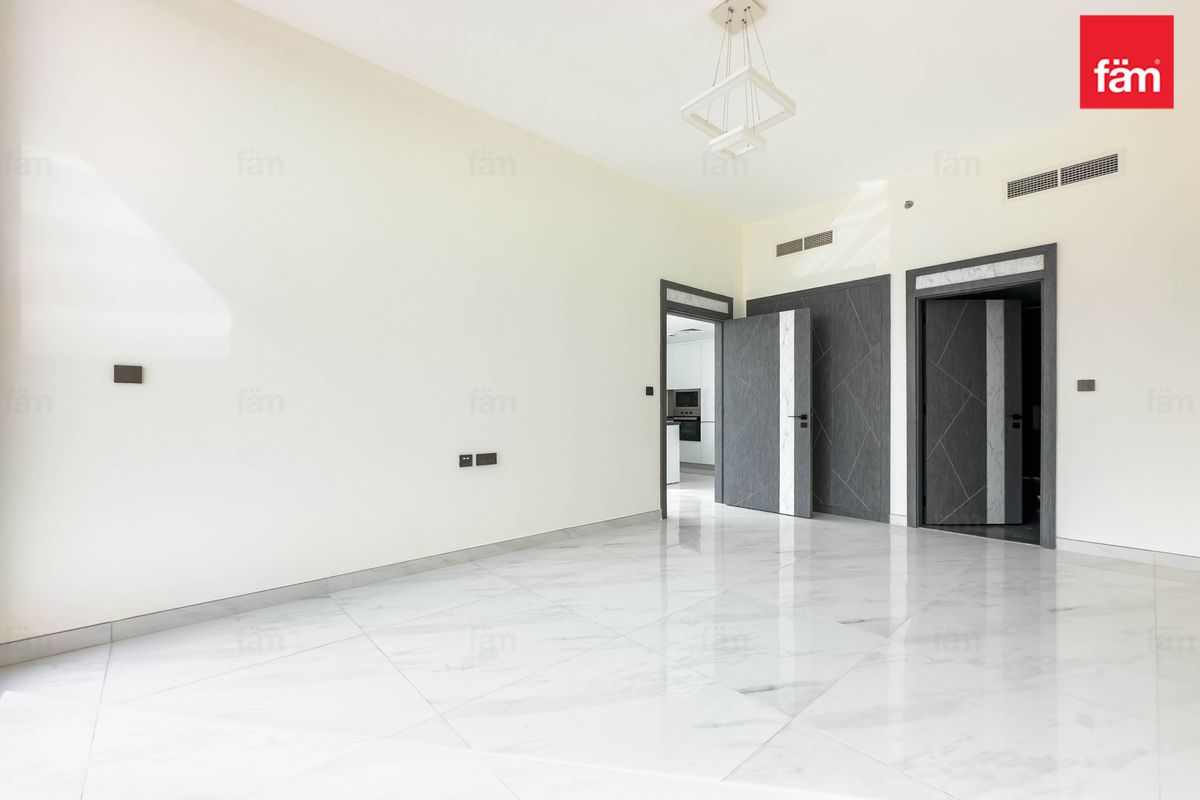 Private Pool | Corner Unit | Brand New | Vacant-2