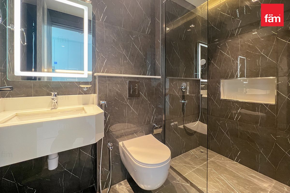 Stunning Pool view | Brand New | High Floor-9