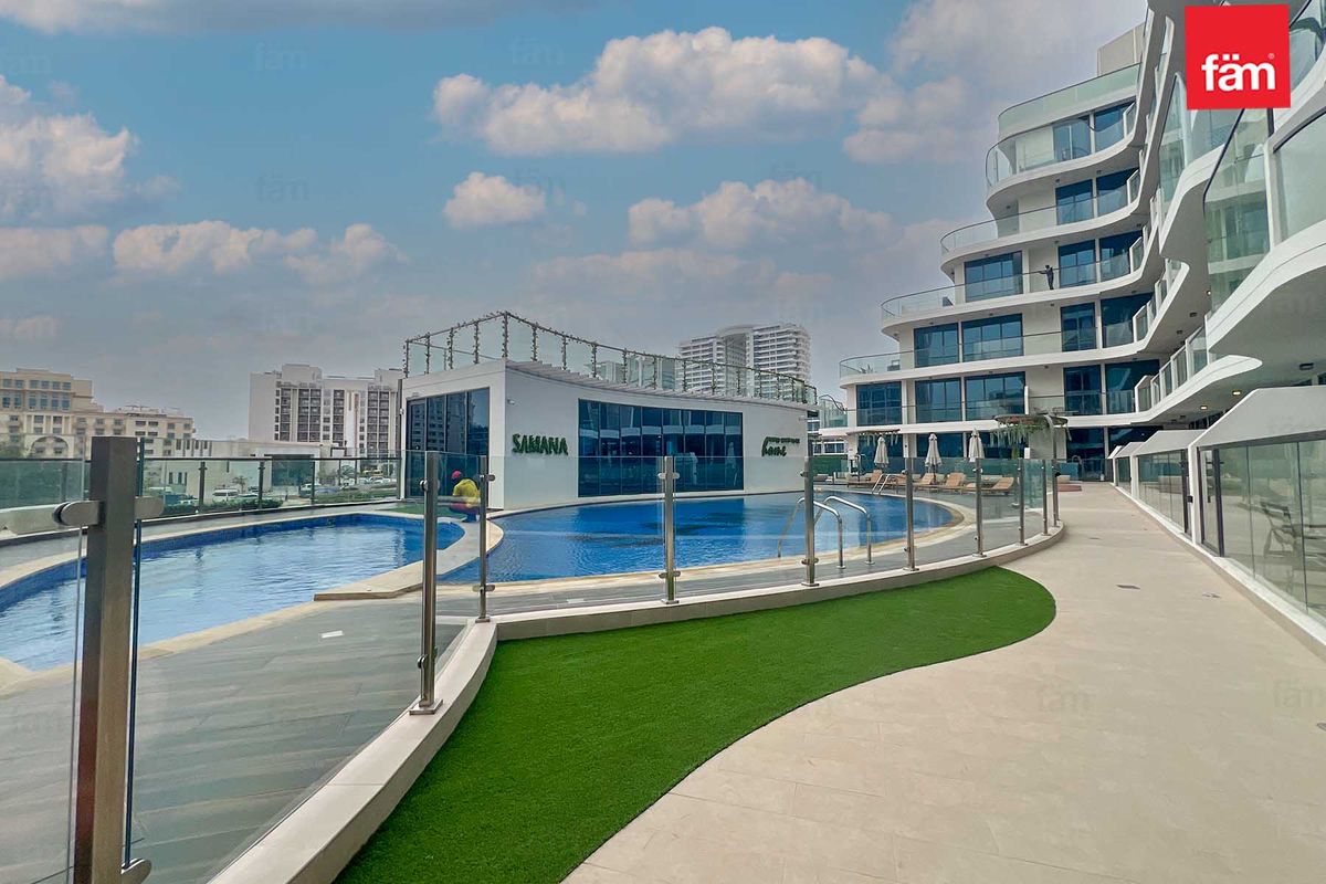 Stunning Pool view | Brand New | High Floor-13