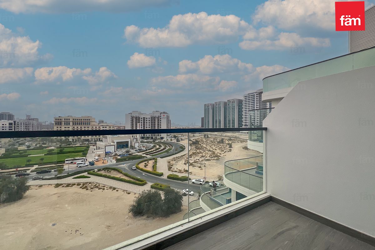 Stunning Pool view | Brand New | High Floor-10