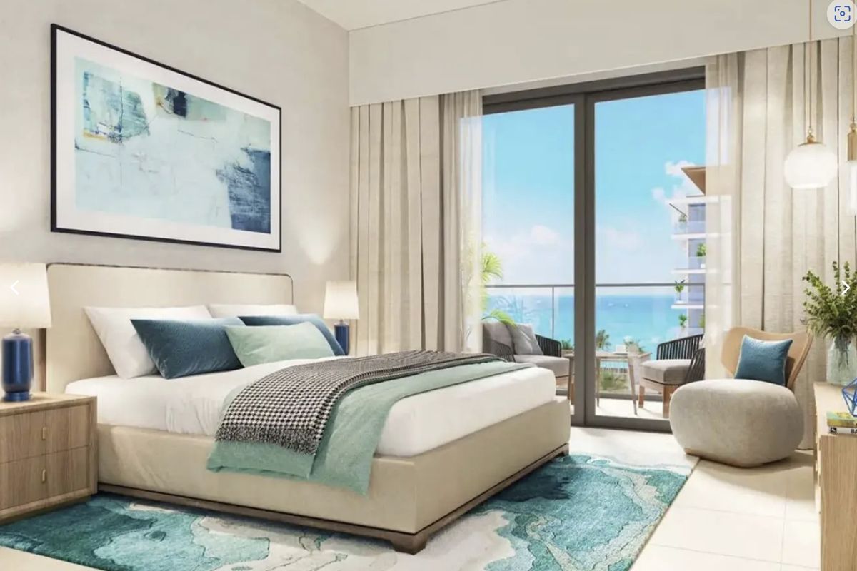 Luxurious ,2 Beds Top Floor Pool View ,2 Balconies-6