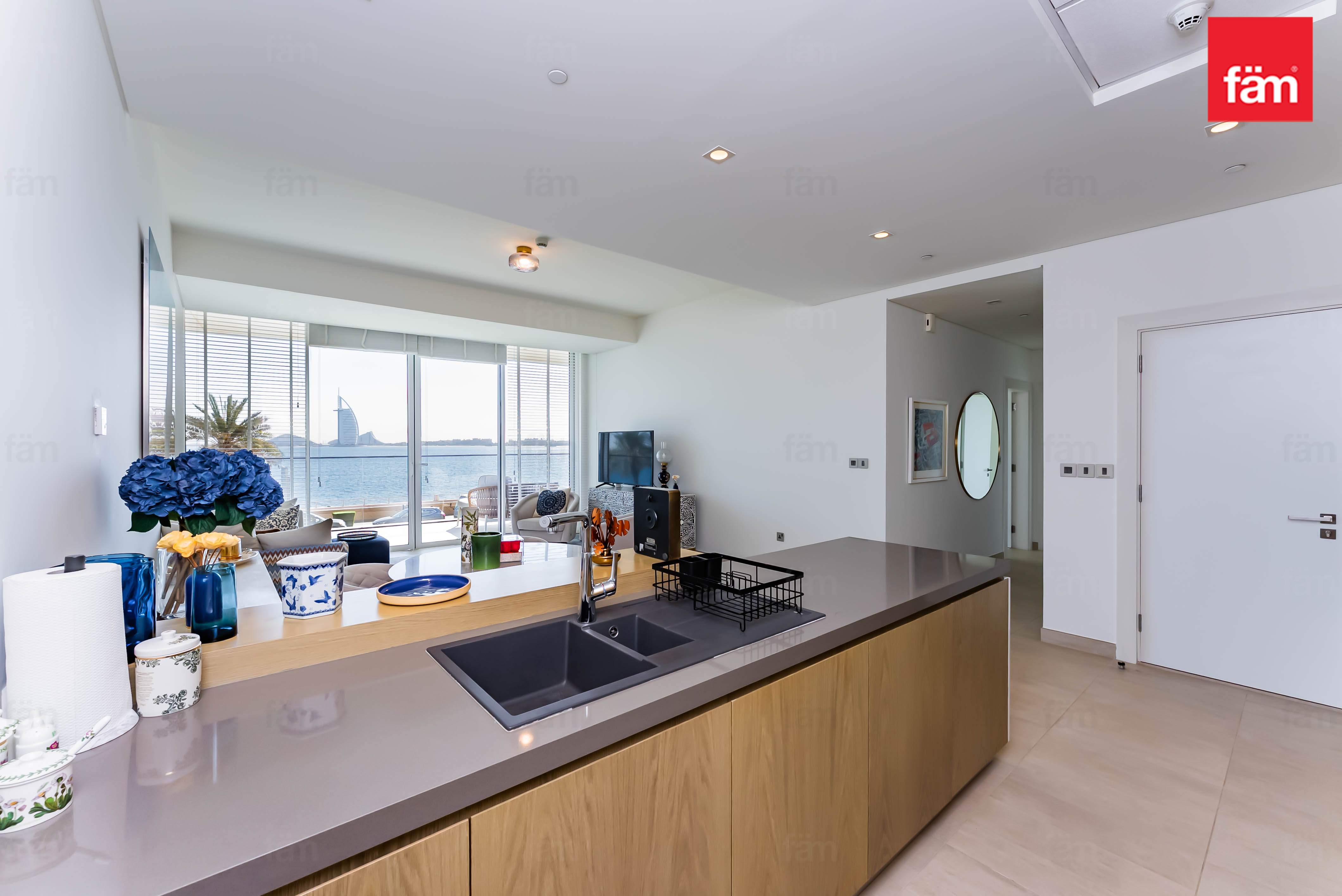 Luxury 2BR | VOR | Open Sea & Al Arab View-15